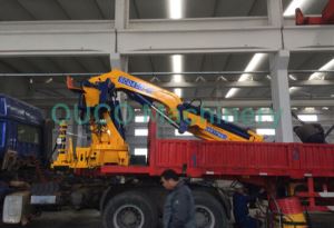 Guindaste montado caminhão do crescimento 30tmFolding para a venda