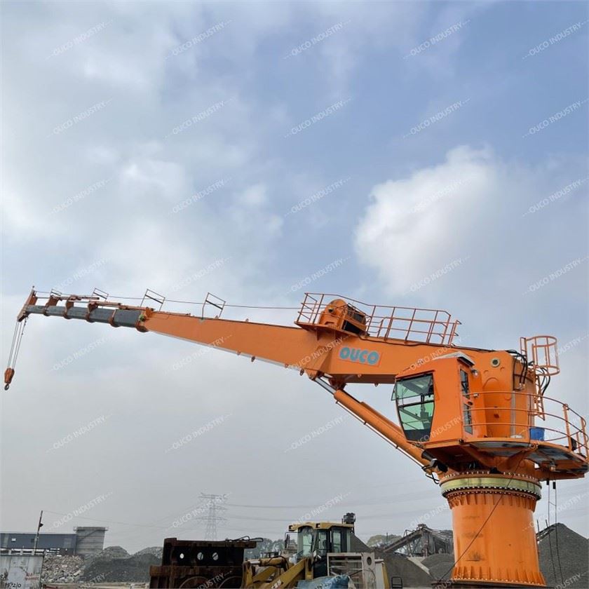 Guindaste offshore de lança telescópica hidráulica 5t37m, equipamento flutuante de elevação de carga